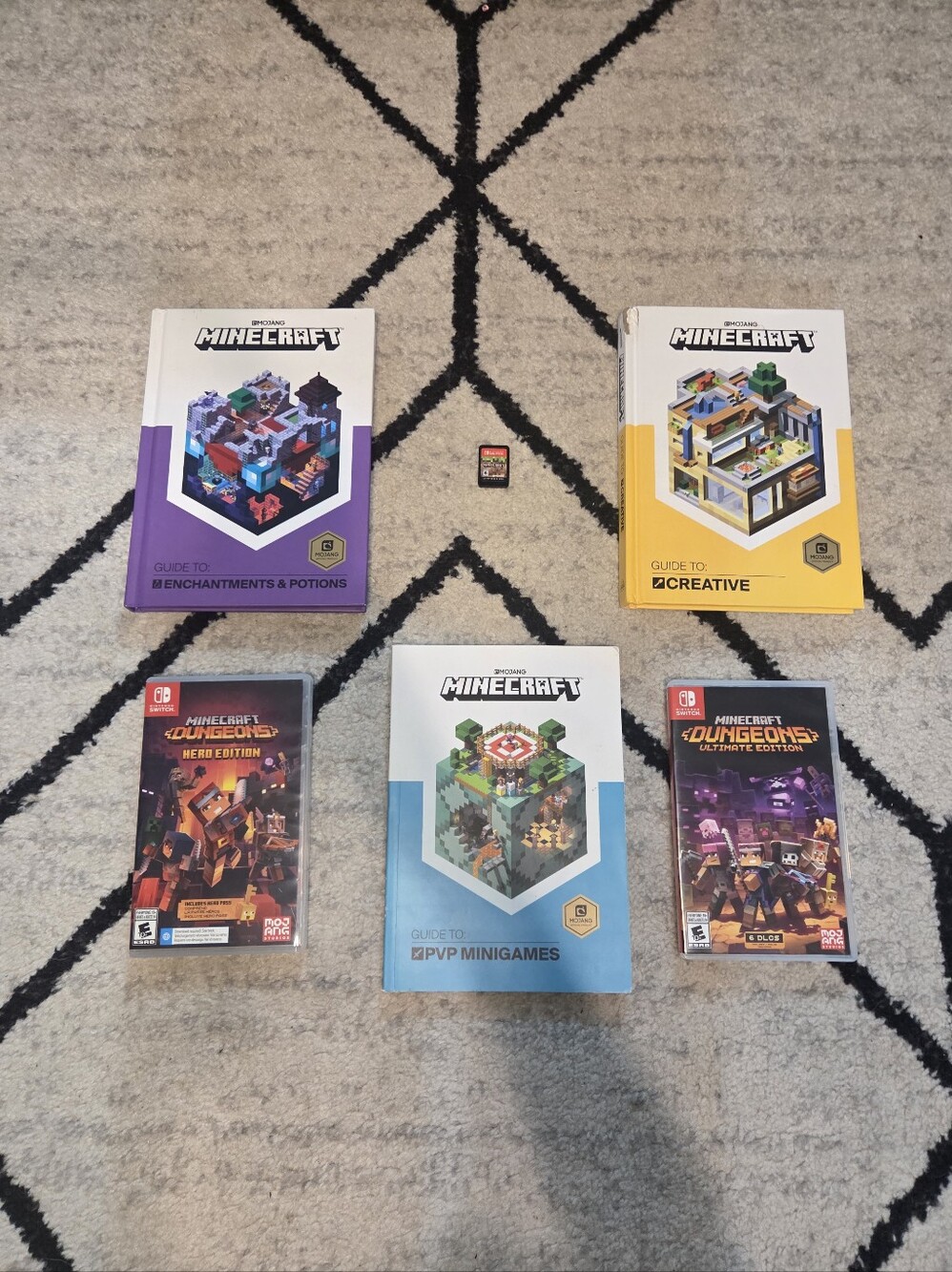 Nintendo Switch Minecraft Gane Bundle + Books